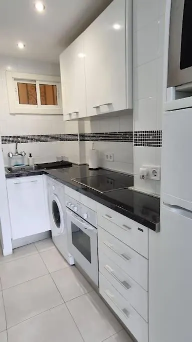 Appartamento Minerva. Moderno Estudio. Vistas Al Mar Y Montana Benalmádena